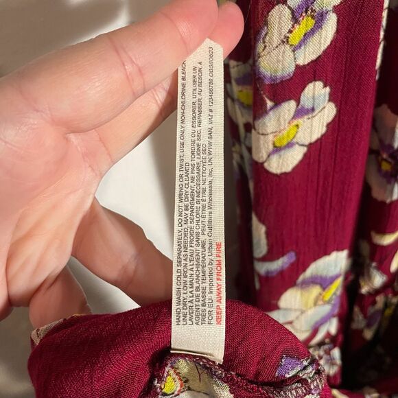 Free People Intimately Red Garden Party Smocked Floral Maxi Dress Size Medium - Picture 6 of 12